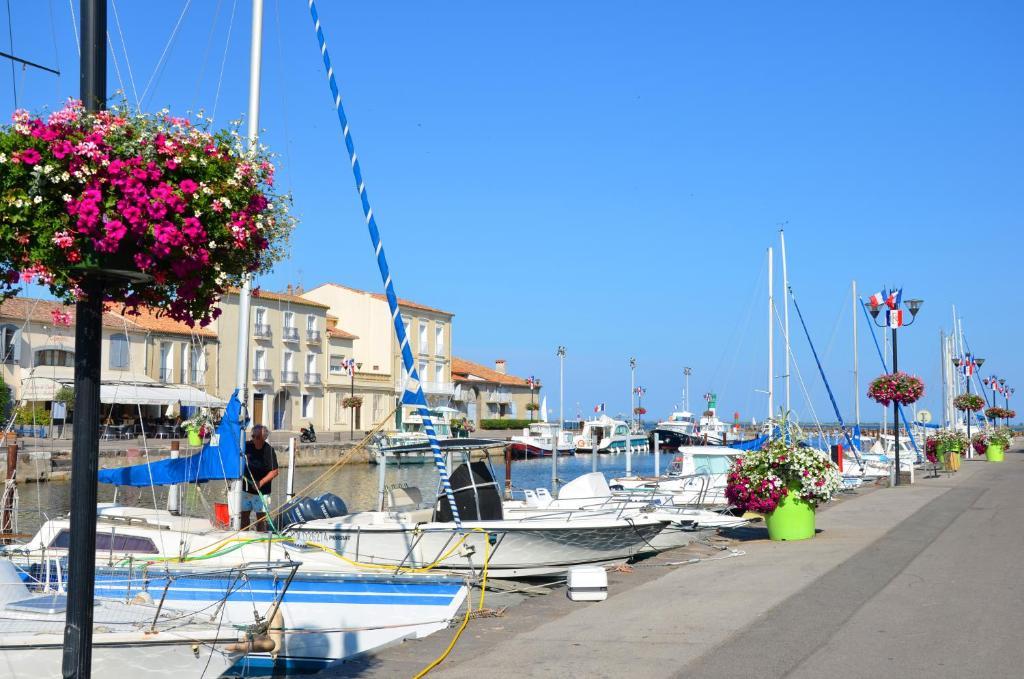 Lagrange Grand Bleu Vacances - Residence La Grenadine Marseillan  Exterior photo