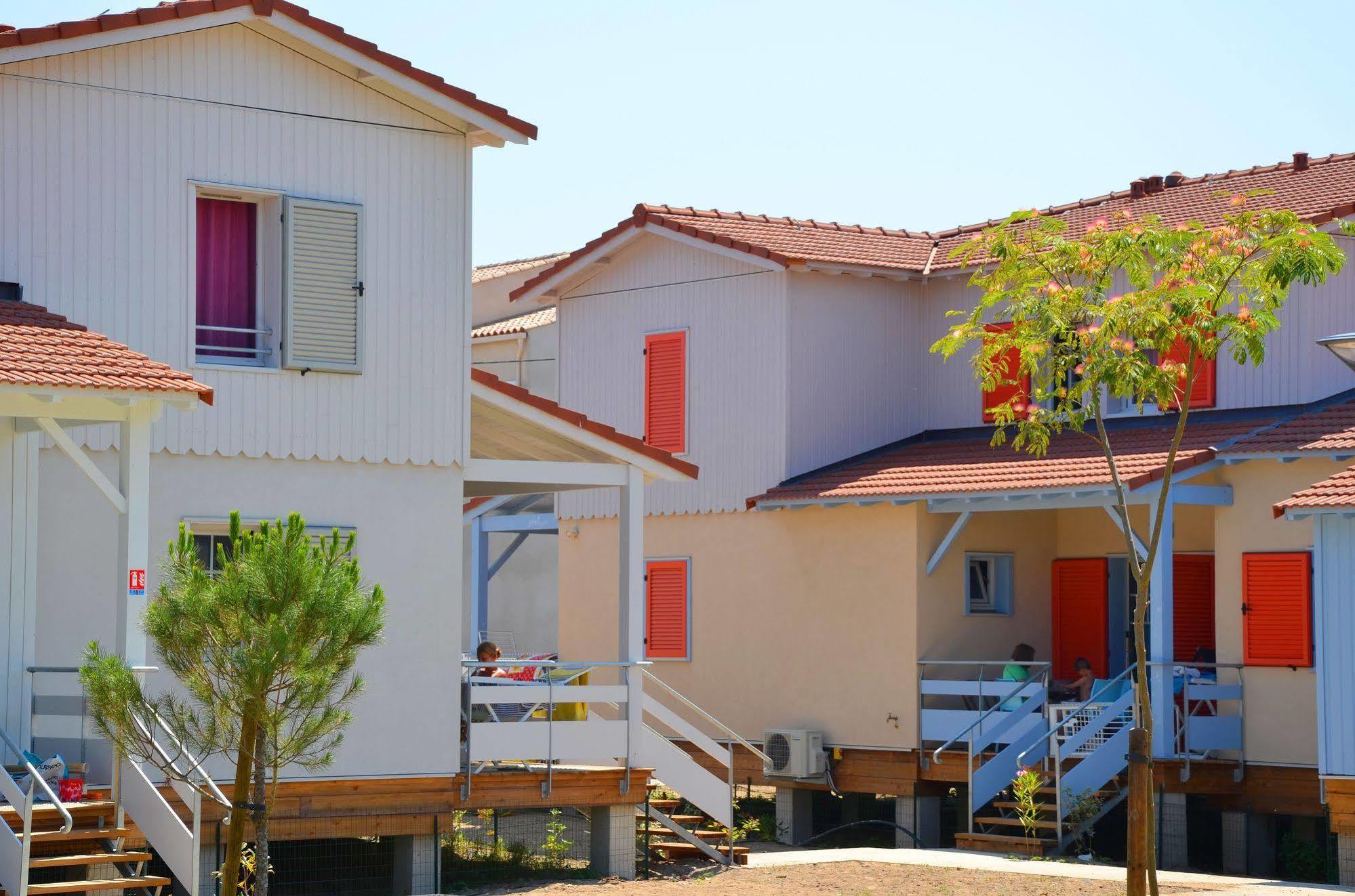 Lagrange Grand Bleu Vacances - Residence La Grenadine Marseillan  Exterior photo